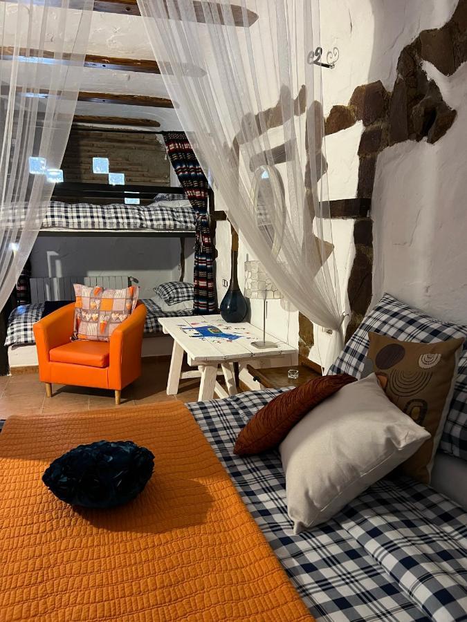Cuevas De La Paz - Cave House Holidays Los Carriones Quarto foto